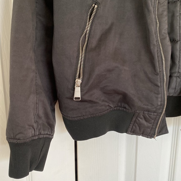 H&M Black Bomber Jacket Sz M - Picture 9 of 11